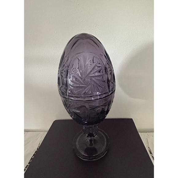 Vtg Victorian Trading Co Purple Glass Footed Egg Shaped Trinket Covered Compote - Picture 2 of 10